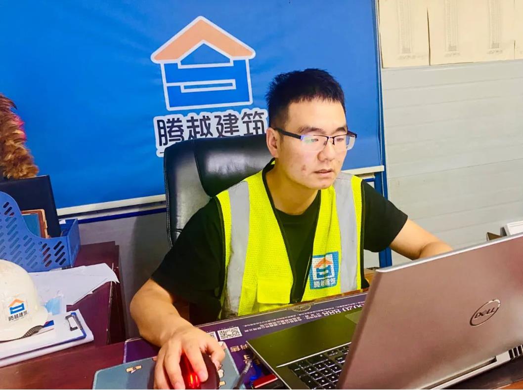 先鋒人物|擇一事、專一業(yè)的工地“超級(jí)鐵人”
